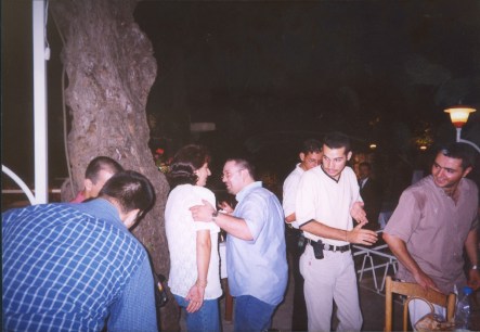 group2.jpg (34715 bytes)