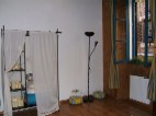 l'armadio in ferro e l'illuminazione