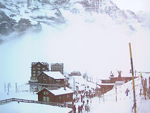 Kleine Scheidegg restaurant area