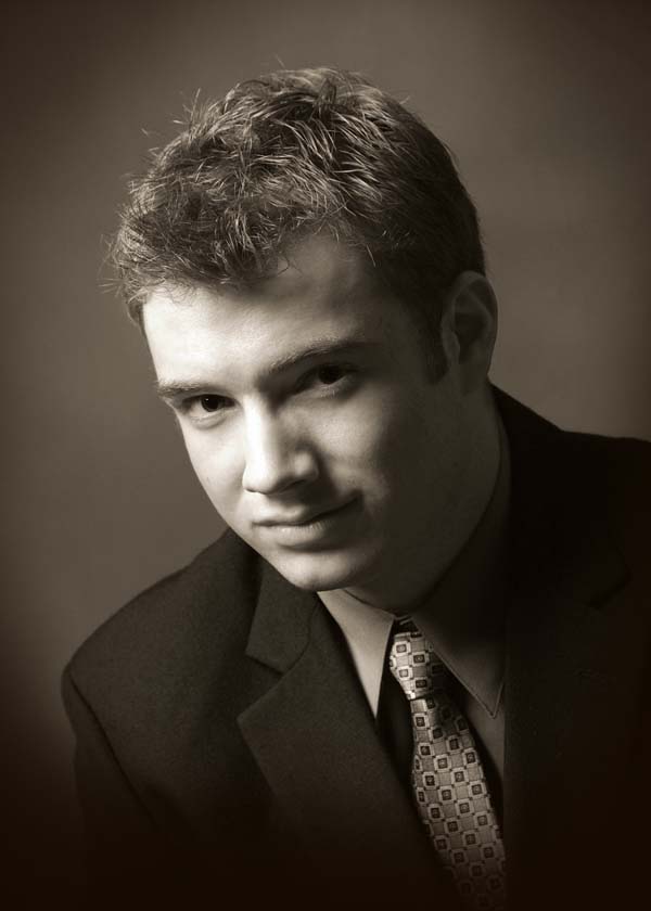 Robert '04