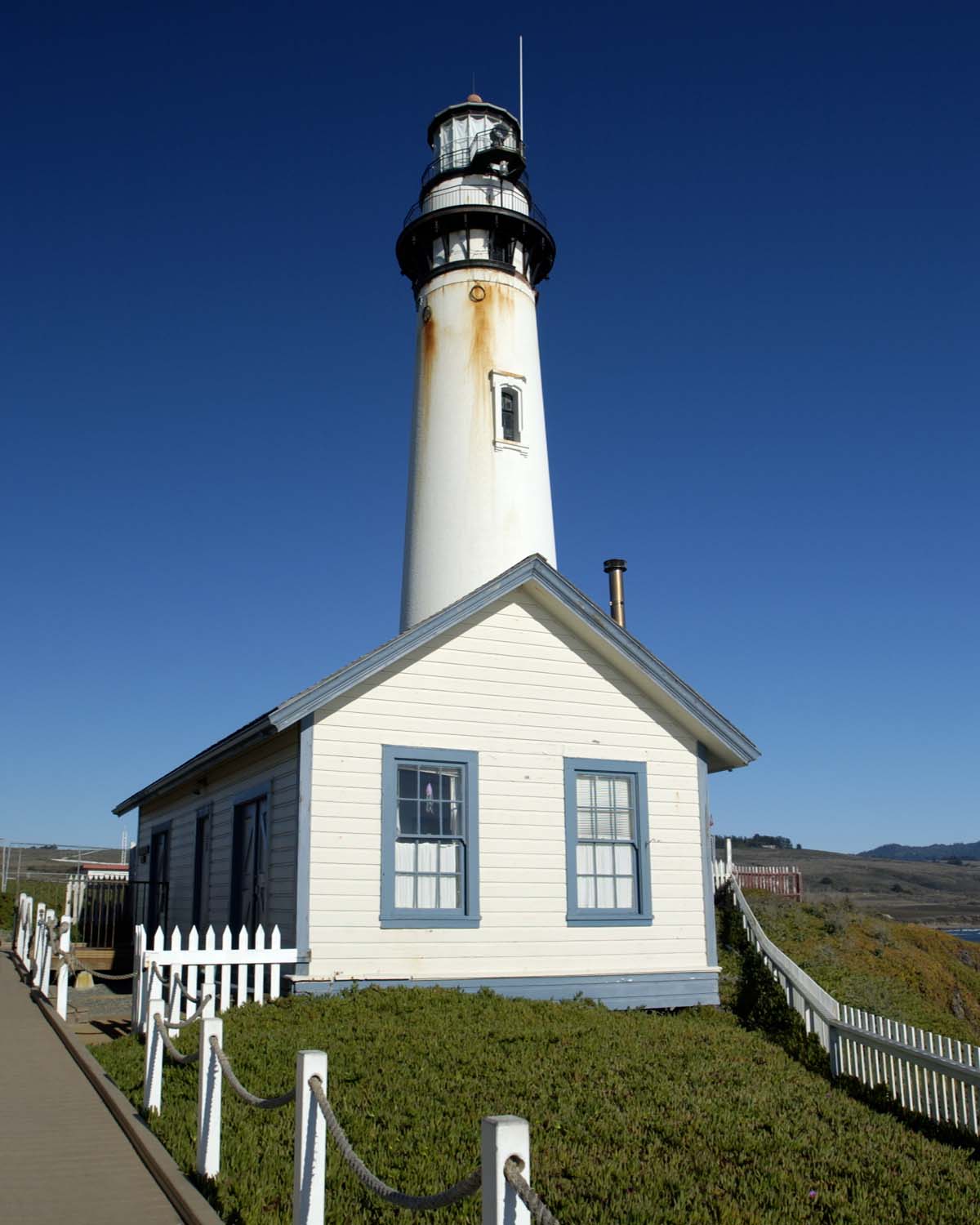 Pigeon Point Light, California