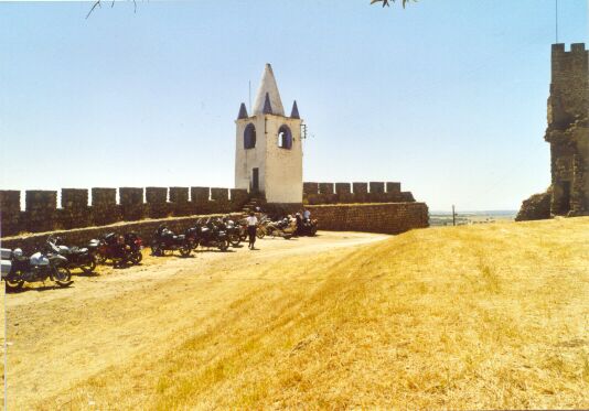 EP6, warm Portugal, near
Arraiolos(?).