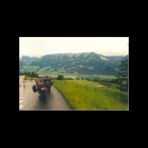 Descending the Glaubenbergpass.