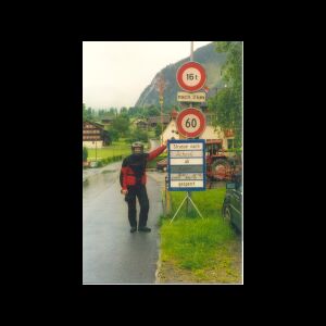 Road closed at the &Auml;cherlipass.