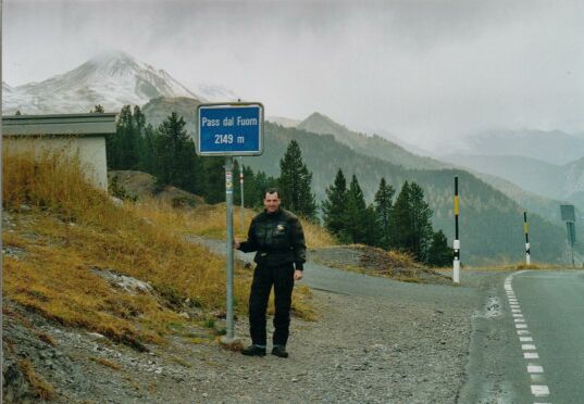 Leon at the Ofenpass.