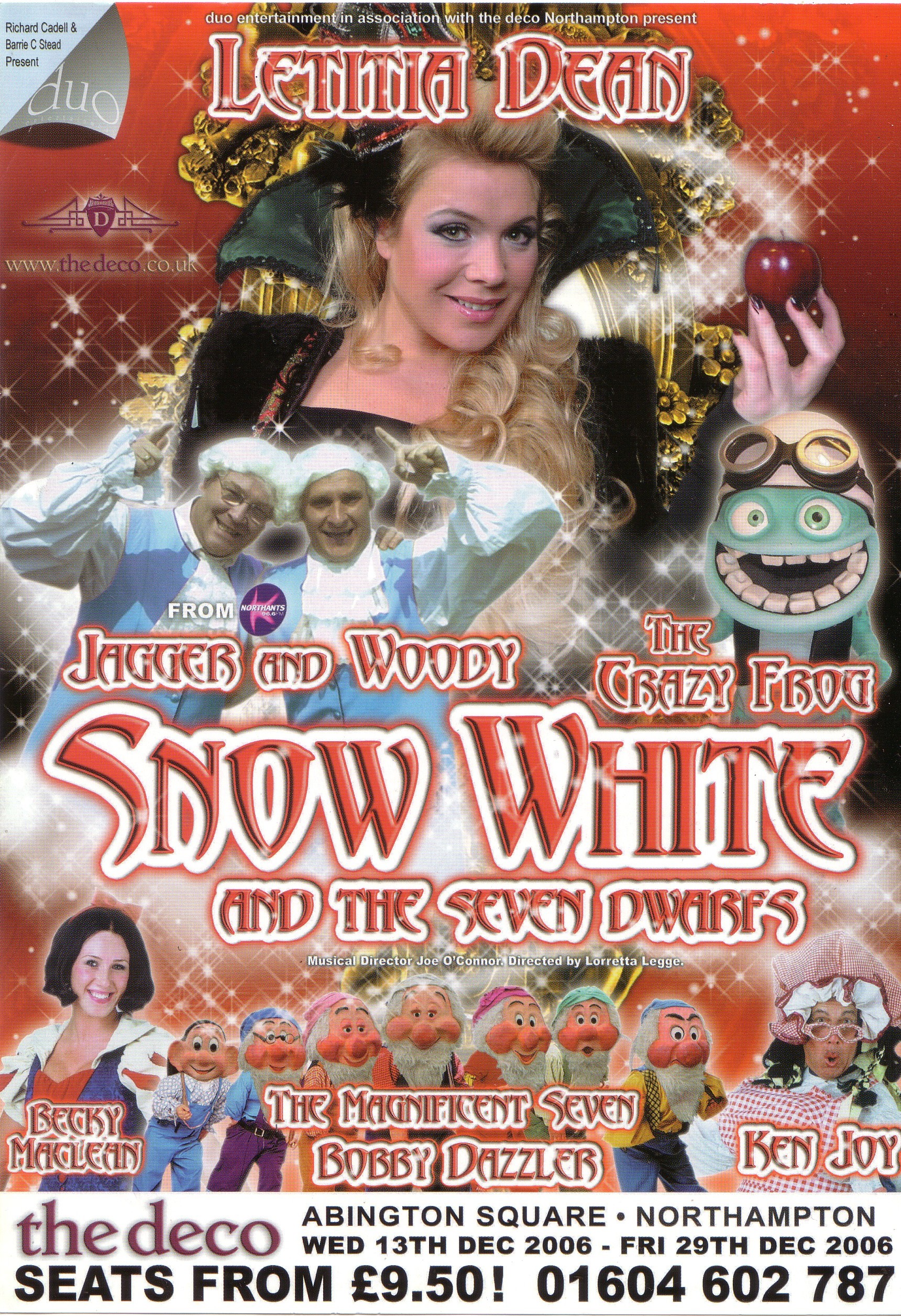 Letitia starred as the evil Queen Esmerelda in the Deco's production of Snow White & The Seven Dwarves at Christmas 2006 in Northampton