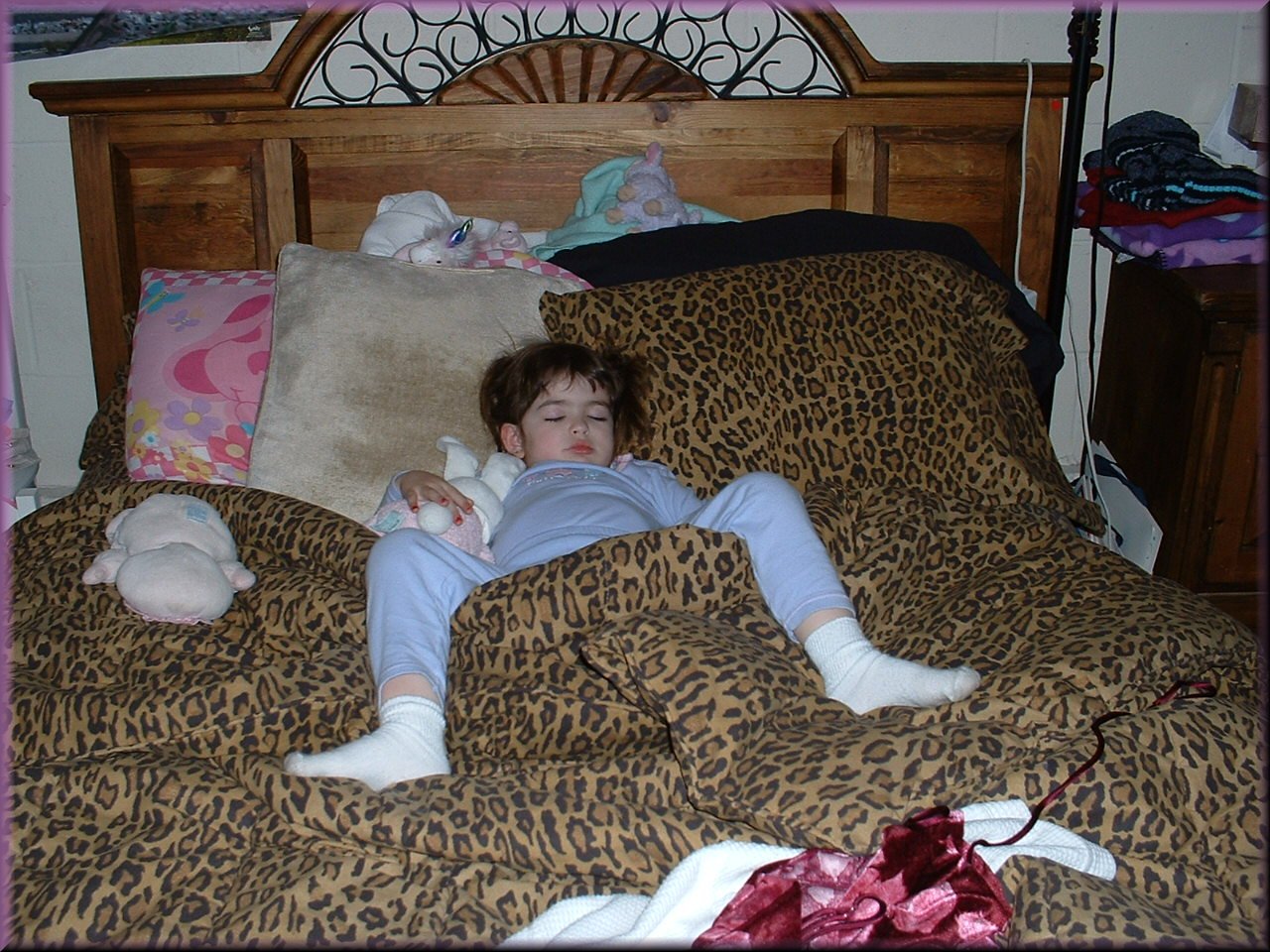 Shes so pretty when shes sleepin! ;) 