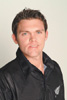 [Lou Vincent portrait]