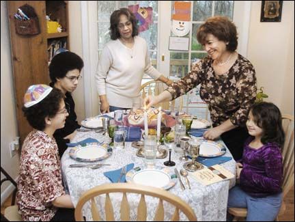 Dian & Ahuvah with their childern at a joint seder