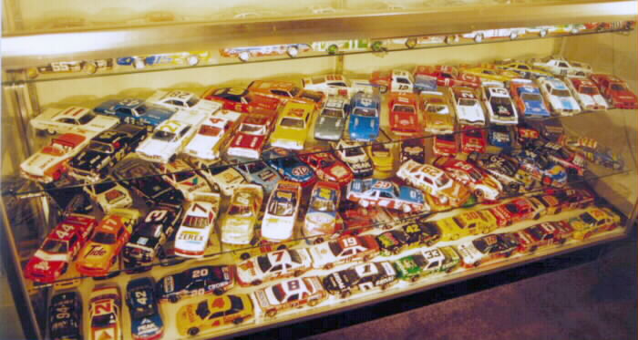 LOTSA NASCAR's!!!!