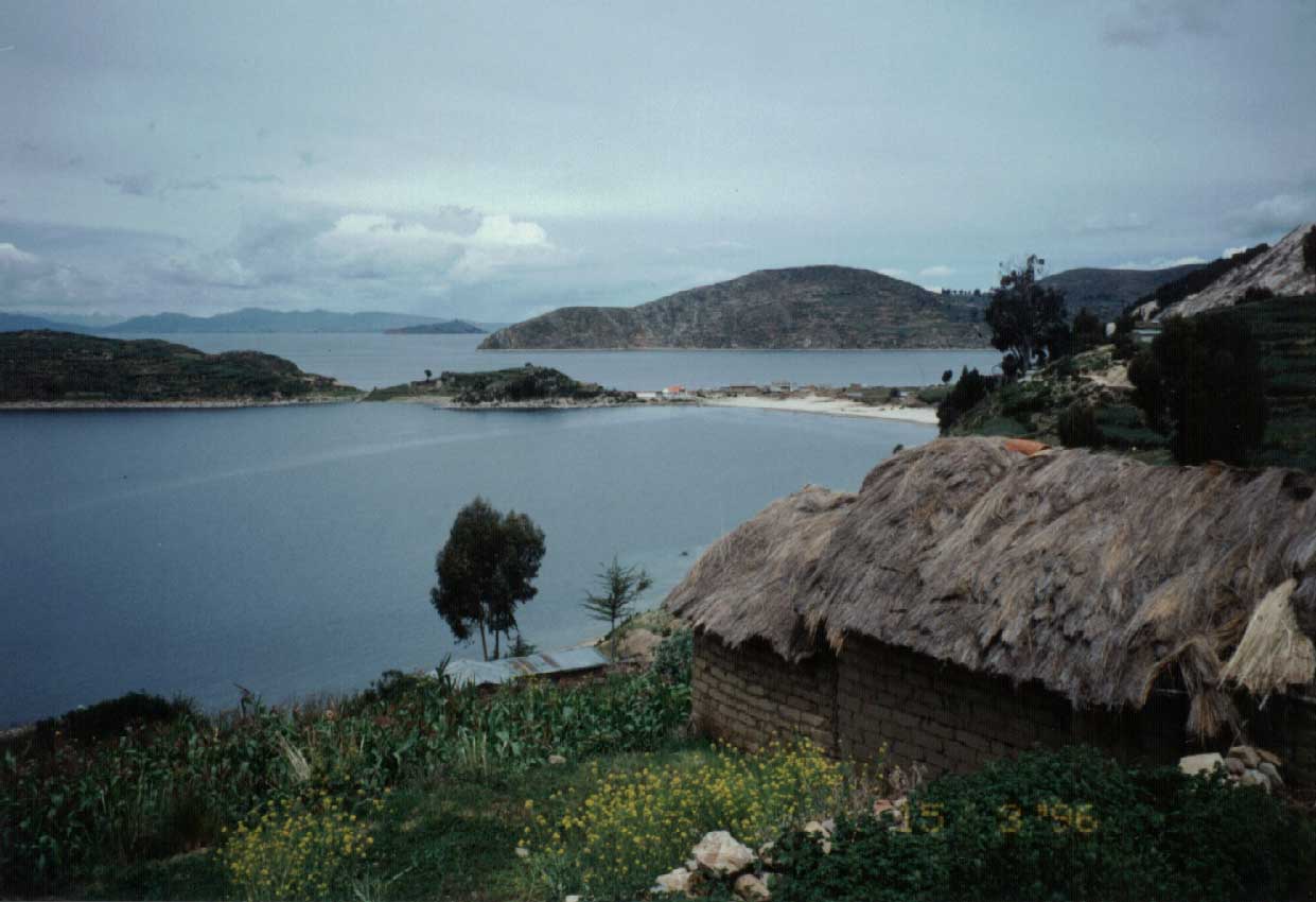 04Titicaca.jpg (87197 bytes)