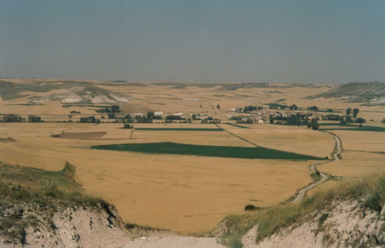 S050-HornillosDC.jpg (75499 bytes)