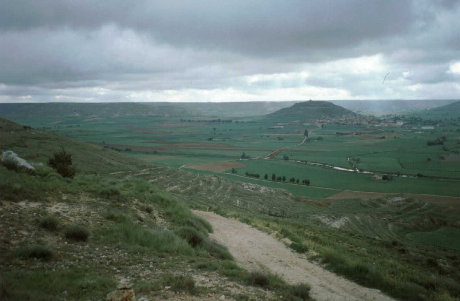 S080-Castrojeriz-depois.jpg (72901 bytes)