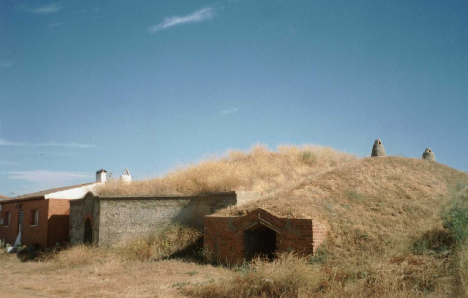 S120-Adega.jpg (71851 bytes)