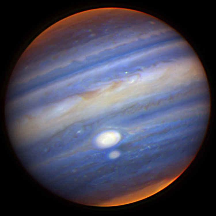 False-colour infrared image of Jupiter. Gemini Observatory. False-colour infrared image of Jupiter. Gemini Observatory.