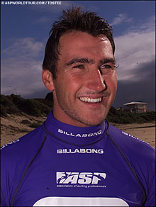 .:Joel Parkinson:.