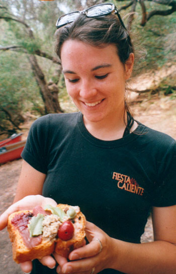 armelle with some grub