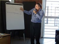 S�, vieron bien, adem�s del globo aerost�tico est� escrito www.arp-sapc.org