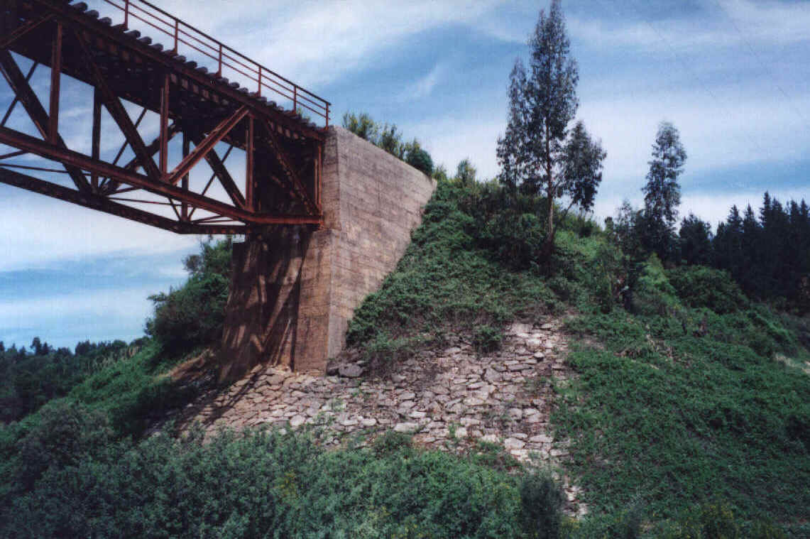 El antiguo ferrocarril en el sector de Guarilihue