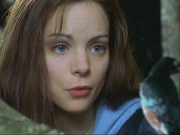 Virginia tells the magic bird to find Wolf and her father.