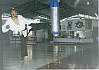 El instructor Mario Rolando Estupi�an ense�ando la patada Bandal...