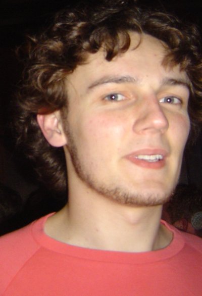 Si with beard 
