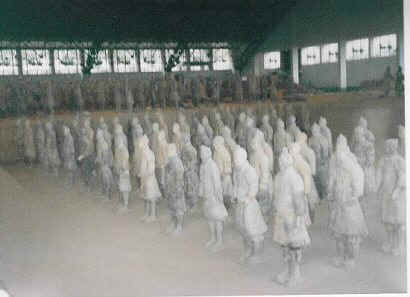 Terracotta Warriors2.jpg (28416 bytes)