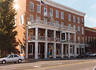 goldenlamb.jpg (23359 bytes)
