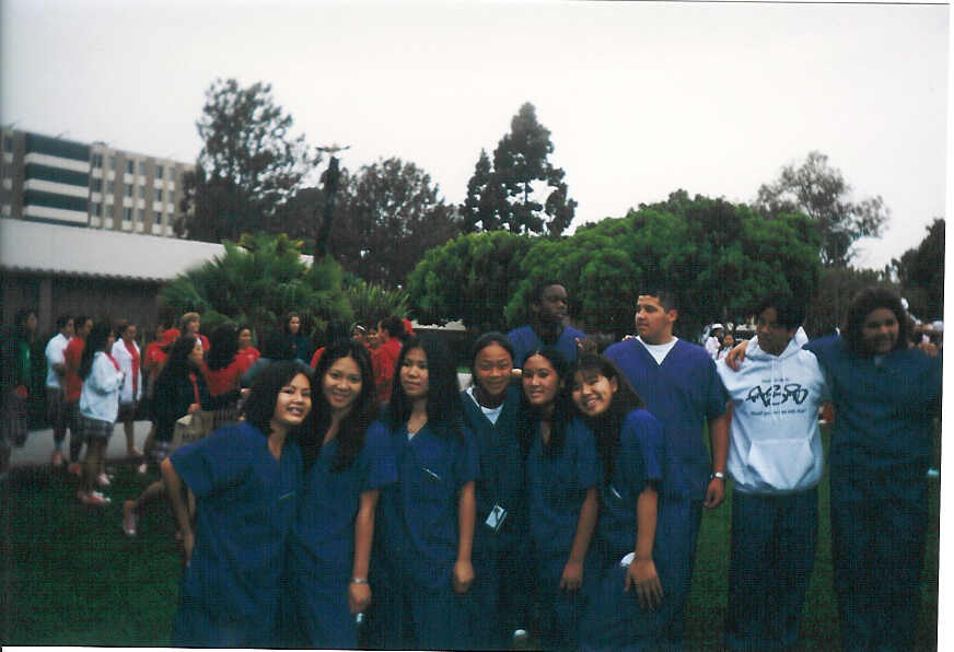 in the back: craig, chris, raquel, and DK... Front: annie, christine, me, emilie, kat, and TiffanEe