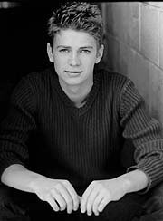 Hayden Christensen...reallllly sexy!
