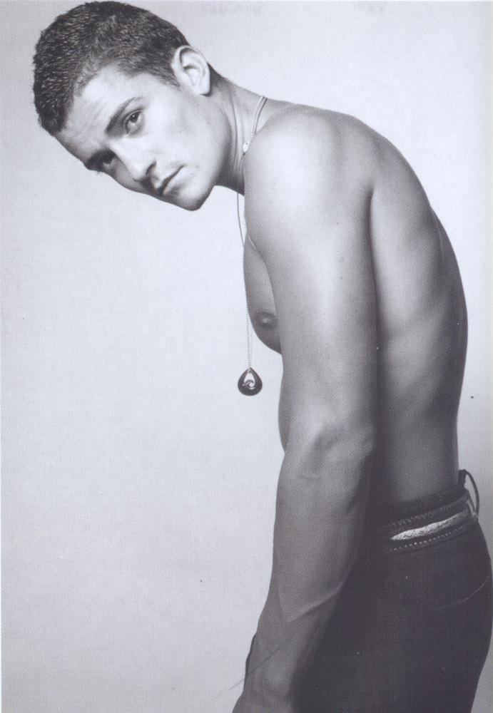 Orlando Bloom *sighs* he's sooo sexy...