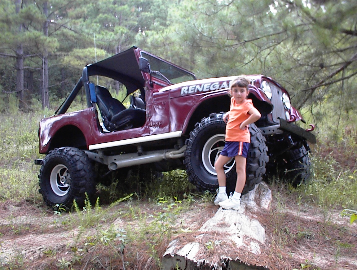 ROADE's 82 CJ7