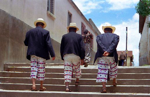 Friends ... in San Pedro la Laguna - Lake Atitlan