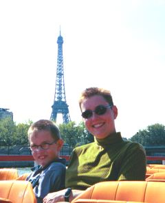 KarineAndGaetan3Cropped.jpg (11506 bytes)