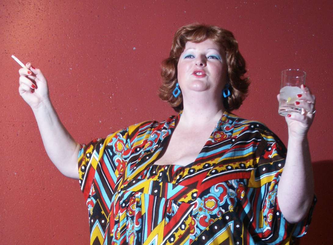 Lucy Foster as Beverly