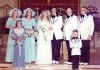 lynnandgregweddinggroup.jpg (54134 bytes)