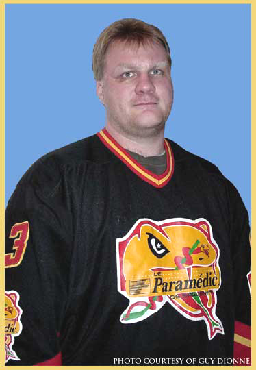 LINK GAETZ PHOTO WITH PARAMEDIC TEAM