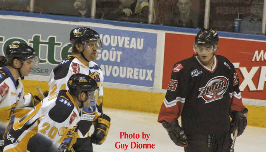 Link Gaetz and teammates