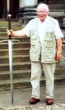 Lord Elgin with 700 year old Bruce Sword