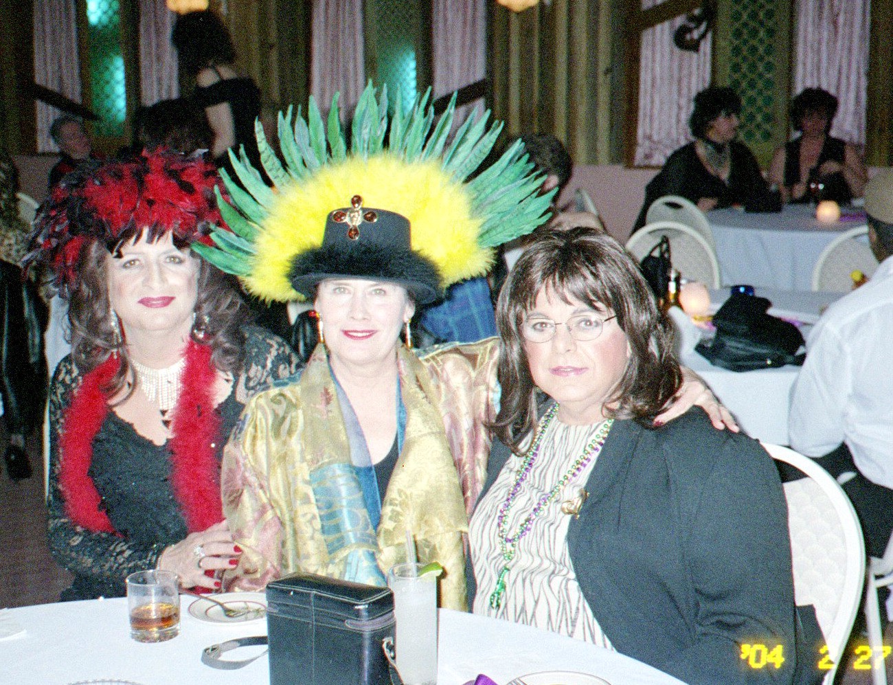 I like Paula's hat!
