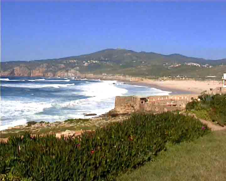 DVD de Portugal - Guincho beach is famous for windsurf.