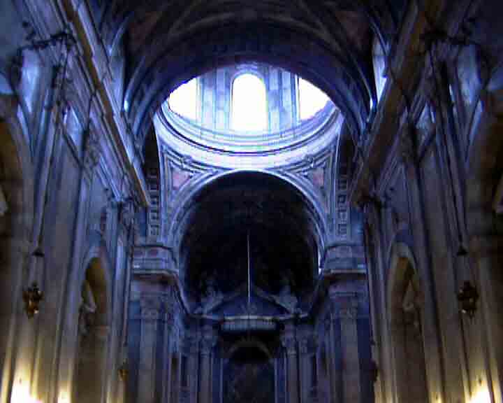 Your Lisbon tour guide will show you this marvelous dome in Estrela basilica.