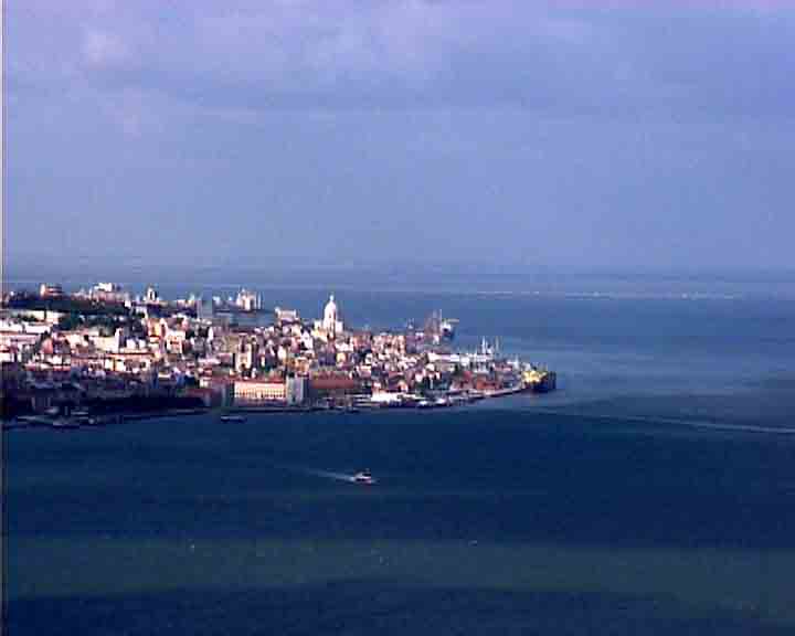 Les plus r�put�s mus�es, palais, �glises, plages et c�te de Lisbonne. Los m�s afamados palacios, iglesias, museos y playas. Tambi�n con Queluz y Mafra Cascais e Estoril.
