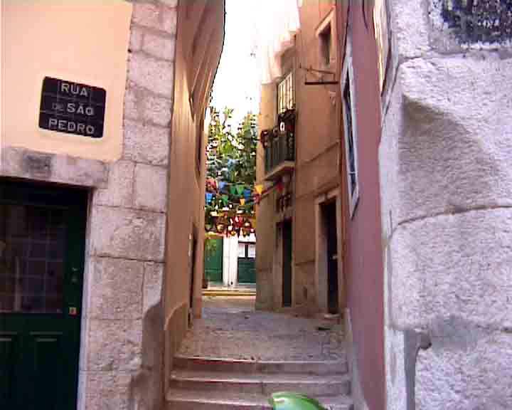 In Alfama, at the end of each narrow street there is always a surprise: sometimes a courtyard with good restaurants.