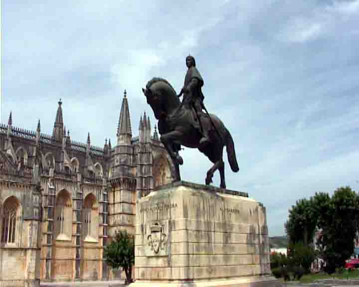 The equestrian statue of N. A. Pereira, the leader of the troops which won Aljubarrota battle.