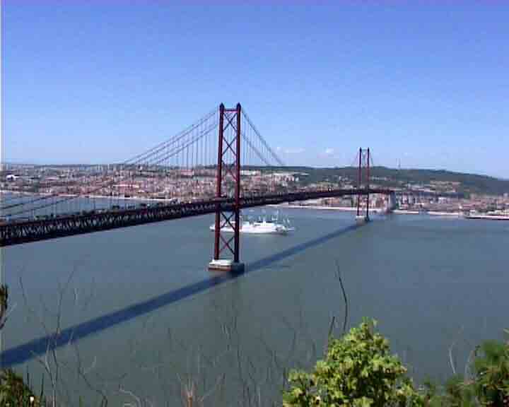 Portugal pictures - this bridge was built in Lisbon by the same enterprise building those of San Francisco