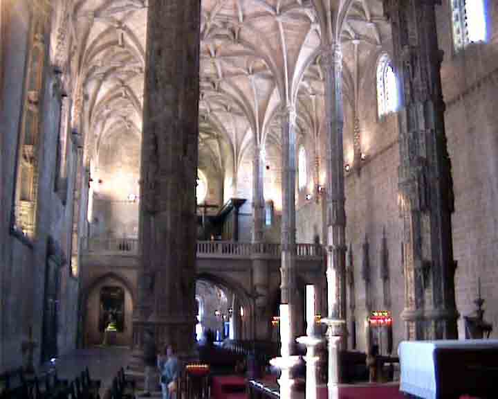 Lisbon sightseeing tours - the Jeronimos church in Lisbon is 92 meters long and 26 meters high