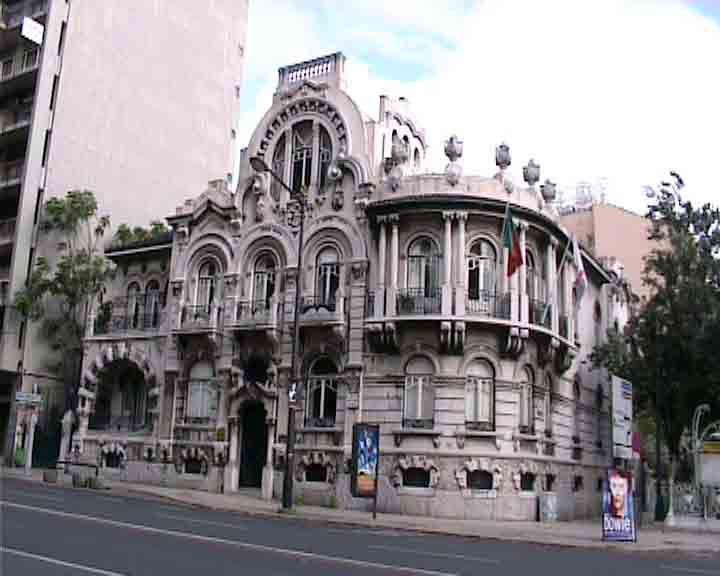 Portugal images - Portugal has a lot of palaces, manor houses, mansions and Lisbon is no exception.