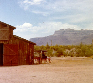 ApachelandBarn_col.jpg