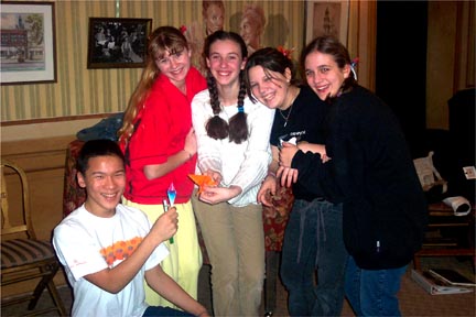 group1.jpg (61563 bytes)
